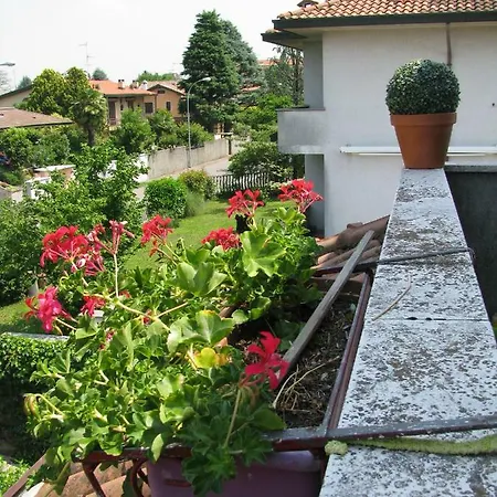 Casa Di Loretta Vendégház Parabiago